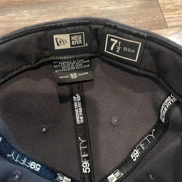 NWT Pitt Panthers New Era 59Fifty Flat Brim Gray Navy Gold Fitted Size 7 1/2 - Picture 6 of 6